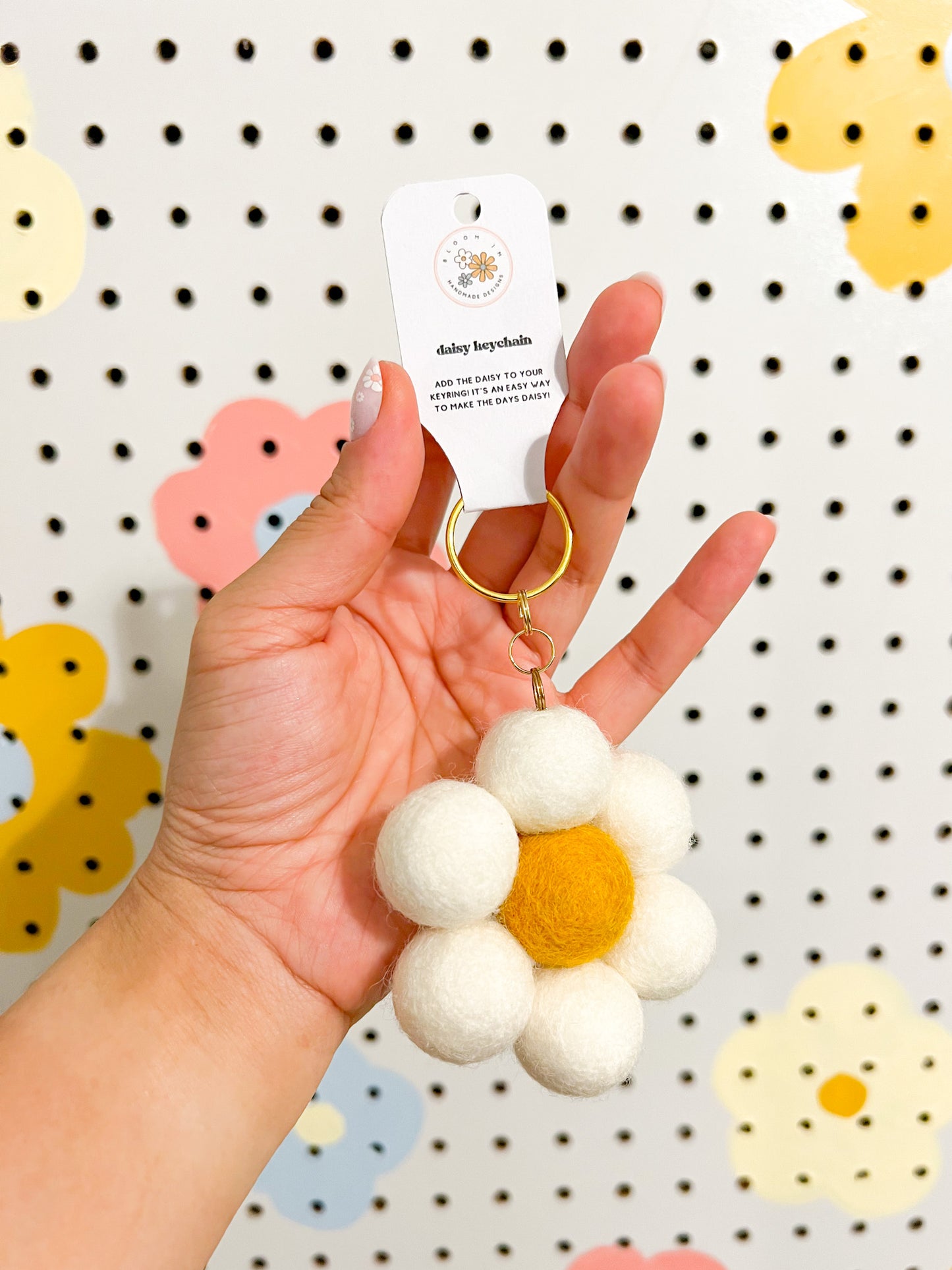 Daisy Keychain